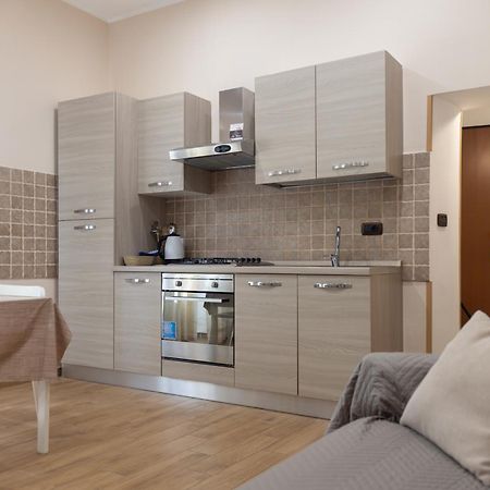 Casa Vacanze Alla Maison Fiumicino Buitenkant foto