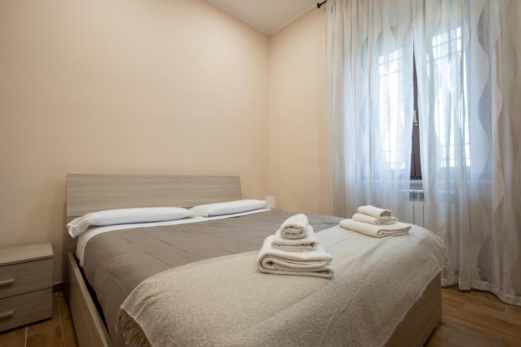 Casa Vacanze Alla Maison Fiumicino Buitenkant foto